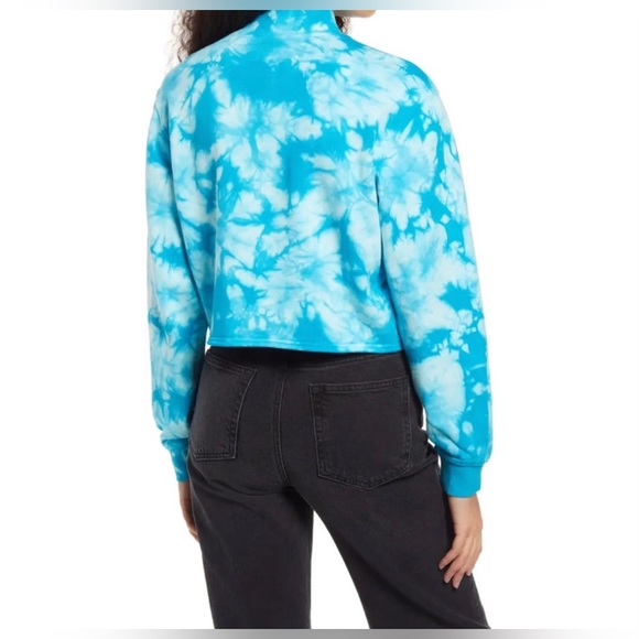 Vans | Cropped Quarter Zip Sweatshirt | Enamel Blue - Picture 3 of 9